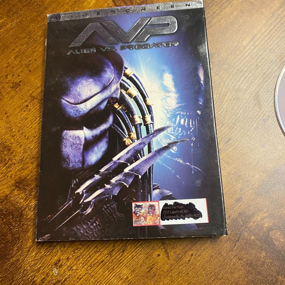 Alien Vs Predator (DVD, 2004)